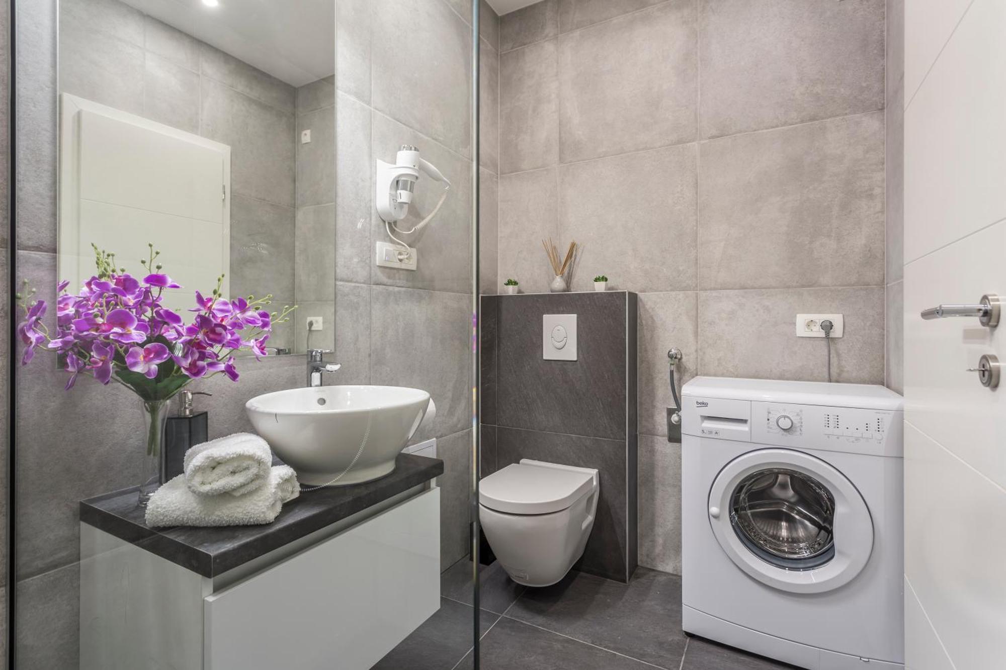 Holiday Apartments Stobrec 2 Split Bagian luar foto