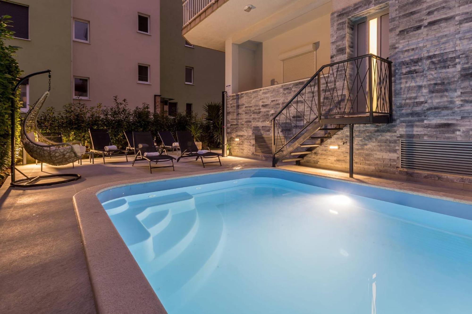 Holiday Apartments Stobrec 2 Split Bagian luar foto