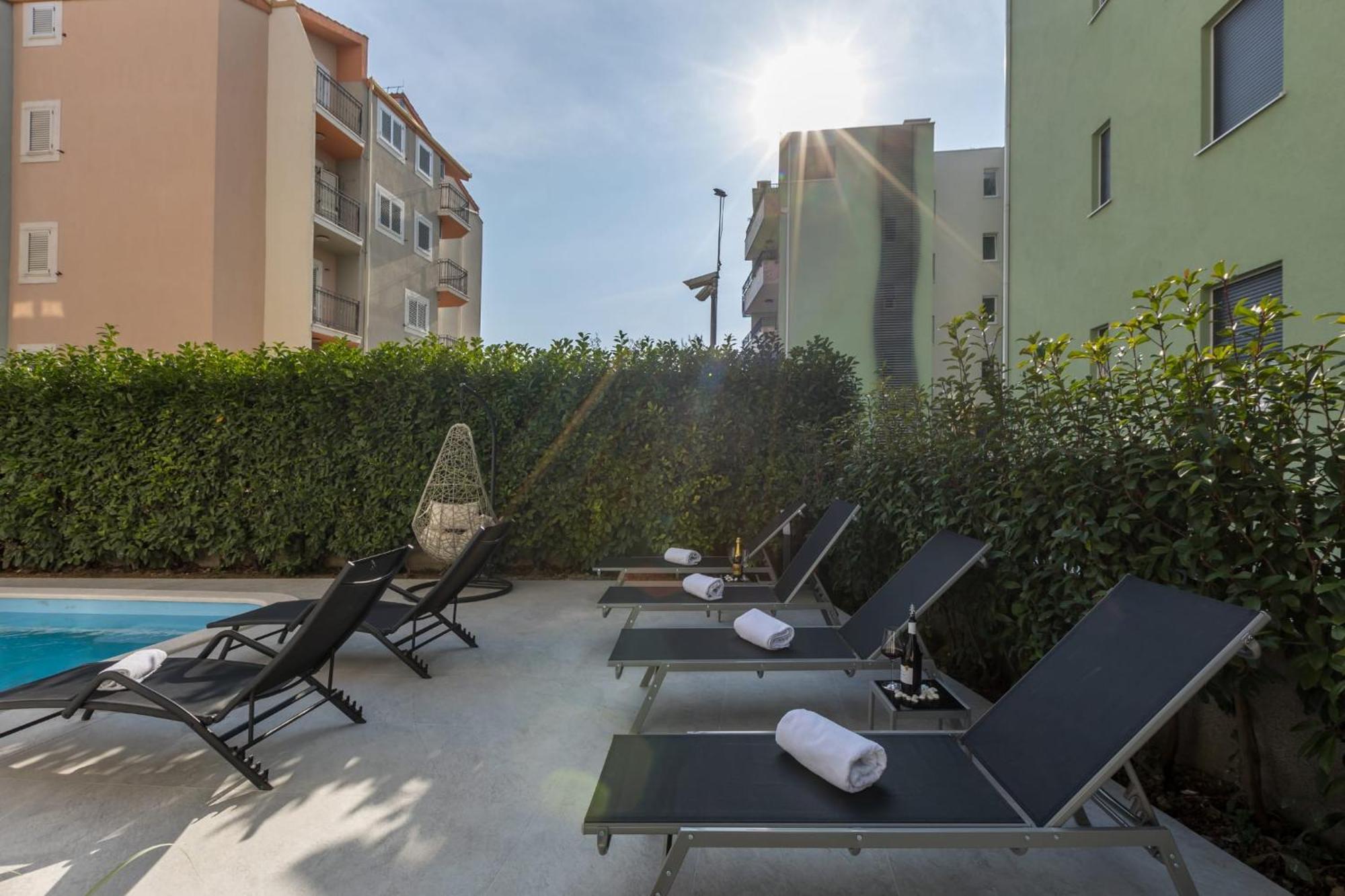 Holiday Apartments Stobrec 2 Split Bagian luar foto